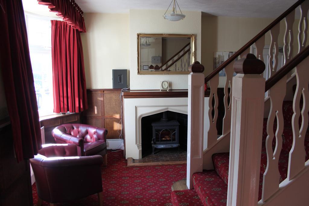 The Manor House Bed and Breakfast Κρόουλι Εξωτερικό φωτογραφία
